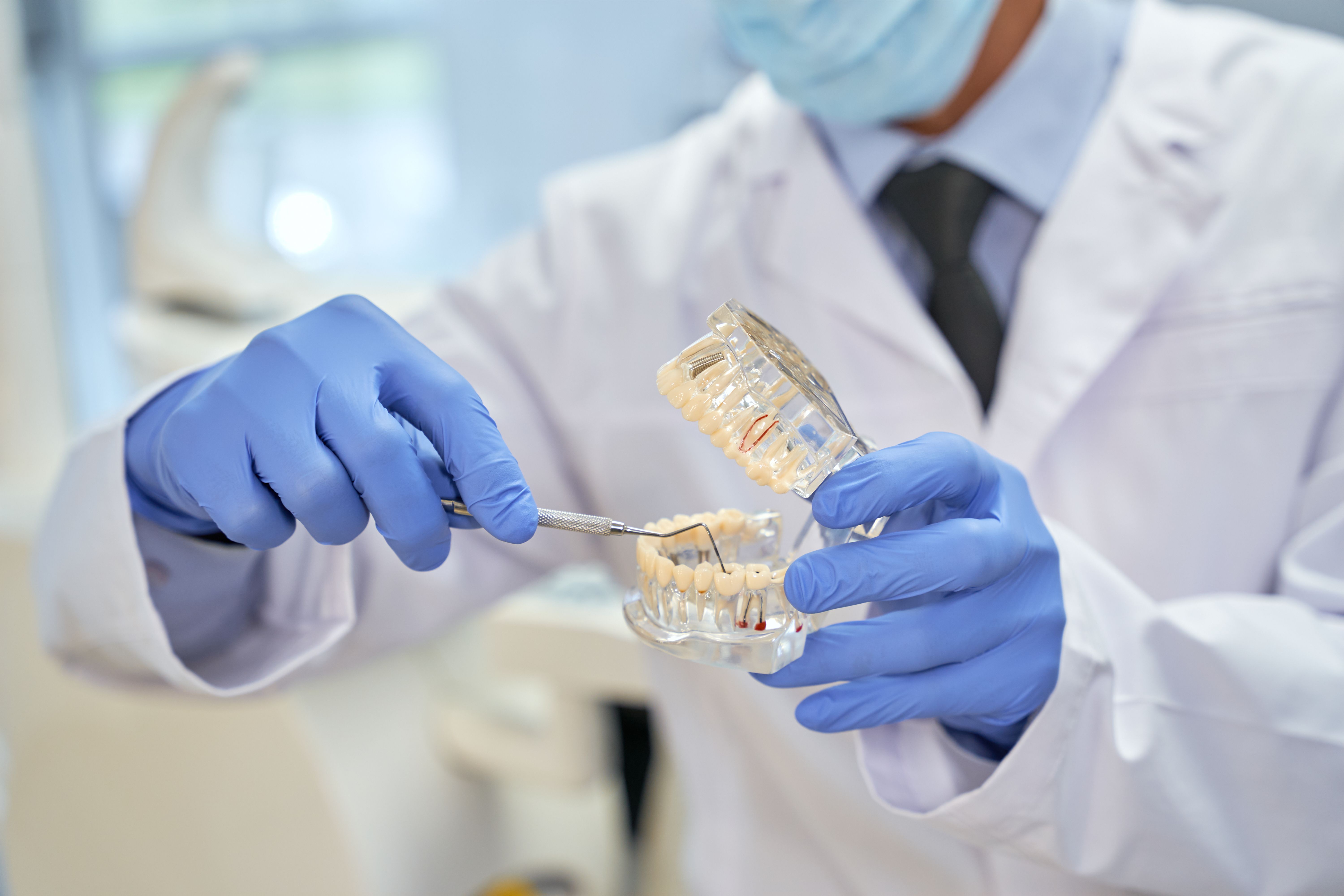 Fundament für dauerhaften Zahnersatz